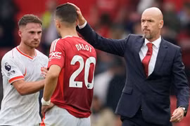Sếp lớn Man Utd lên tiếng sau thảm bại