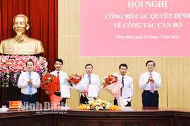 Tỉnh ủy Ninh Bình công bố các quyết định về công tác cán bộ của Ban Bí thư Trung ương Đảng