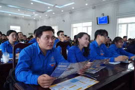 Tập huấn báo cáo viên, tuyên truyền viên cán bộ Đoàn các cấp về chính sách BHXH, BHYT