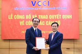 Nhà báo Nguyễn Linh Anh làm Tổng Biên tập Tạp chí Diễn đàn Doanh nghiệp