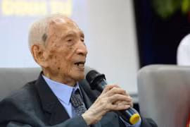Học giả, nhà nghiên cứu lịch sử Nguyễn Đình Đầu qua đời ở tuổi 104