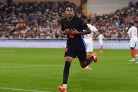 Barca thất bại đáng tiếc trước Monaco tại Champions League 2024/25