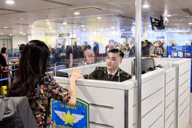 Khoảng 710 chuyến bay đi/đến cảng hàng không Tân Sơn Nhất mỗi ngày