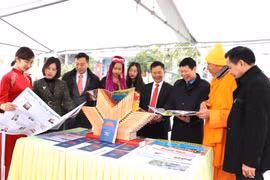 Hội báo Xuân tỉnh Quảng Ninh – Thắm sắc Xuân, đậm nghĩa tình