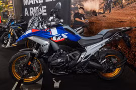 Siêu môtô 2024 BMW Motorrad R1300GS ra mắt, giá hơn 756 triệu đồng