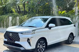 Giá xe Toyota Veloz Cross lăn bánh tháng 6/2024: Tiếp tục giảm không "phanh" đấu Mitsubishi Xpander