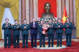 Thượng tướng Trịnh Văn Quyết giữ chức vụ Chủ nhiệm Tổng cục Chính trị Quân đội nhân dân Việt Nam