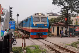 Khoảng 1.800 tỷ đồng xây đường ngang, hầm chui để xóa lối đi tự mở qua đường sắt