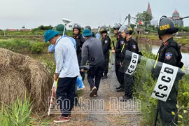 Hoàn thành đo đạc đất dự án xây dựng Nhà máy sản xuất cấu kiện bê tông đúc sẵn tại Cồn Xanh
