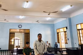Gia Lai: Bị “vợ hờ” chửi bới, thanh niên cầm dao chém vợ tử vong