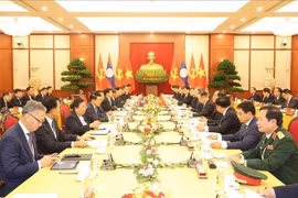 Không ngừng vun đắp mối quan hệ đoàn kết đặc biệt, hợp tác toàn diện Việt Nam - Lào