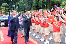 Tổng Bí thư, Chủ tịch nước Tô Lâm chủ trì Lễ đón Tổng Bí thư, Chủ tịch nước Lào Thongloun Sisoulith