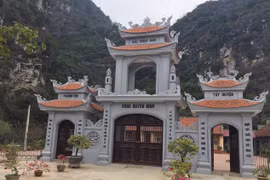Ghé thăm ngôi chùa cầu duyên nổi tiếng ở Ninh Bình