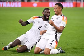 Đức hạ Hà Lan, vào tứ kết Nations League