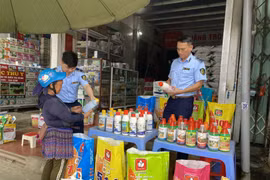 Lào Cai: Phát hiện, xử phạt hành chính 6 cơ sở vi phạm kinh doanh thuốc bảo vệ thực vật