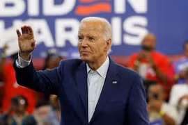 Tiền vận động tranh cử của ông Biden sẽ đi về đâu, bà Harris có thể sử dụng?