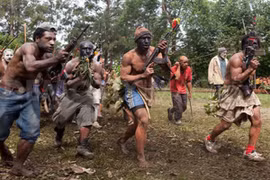 Các bộ lạc giao tranh ở Papua New Guinea, 26 người thiệt mạng