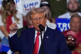 Truy nã đối tượng dọa giết ông Donald Trump trên mạng xã hội
