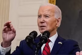Tổng thống Biden ký gói viện trợ 61 tỷ USD cho Ukraine và kế hoạch cấm TikTok