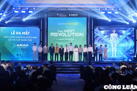 Phổ cập blockchain và AI cho 1 triệu lượt người đến năm 2030