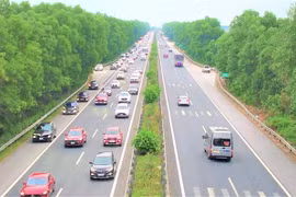 Liên tiếp tai nạn trên cao tốc: Lái xe cần nắm vững kỹ năng, tuân thủ quy định khi di chuyển