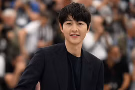 Song Joong Ki tiết lộ “thử thách lớn nhất” trong cuộc đời