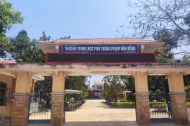 Một giáo viên bị tố lừa đảo, chiếm đoạt nhiều tỷ đồng của đồng nghiệp