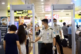 Kiểm soát hoạt động ghi âm, ghi hình trong khu vực hạn chế cảng hàng không