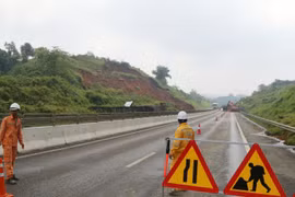 Tập trung xử lý các điểm sạt lở trên cao tốc Nội Bài - Lào Cai