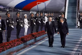Ông Putin đến thăm Uzbekistan trong chuyến công du thứ ba sau khi tái đắc cử