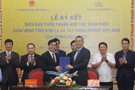 Vietnam Airlines và tỉnh Sơn La ký kết thỏa thuận hợp tác toàn diện