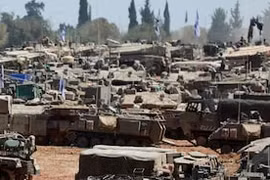 Những điều đáng chú ý về việc Mỹ dừng viện trợ vũ khí cho Israel
