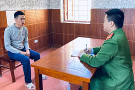 Khởi tố đối tượng làm giấy tờ nhà đất giả, lừa tiền nhiều tỷ đồng