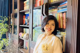 Cặm cụi, dâng hiến cho công việc một cách say đắm nhất