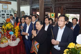 Dâng hương tưởng niệm 80 năm ngày hy sinh của Nhà cách mạng, liệt sĩ Tô Hiệu
