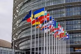 EU sẽ gửi 1,4 tỷ USD lợi nhuận từ tài sản bị đóng băng của Nga cho Ukraine