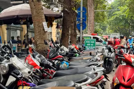 Hà Nội: Hơn 170.000 lượt giao dịch thực hiện tại 64 điểm đỗ xe không dùng tiền mặt