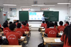 Hà Nội: Học sinh lớp 8 lo lắng, băn khoăn thi lên chuyên theo chương trình mới