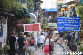 Kiên quyết giải tỏa các điểm tụ tập đông người, quay phim chụp ảnh trên đường sắt