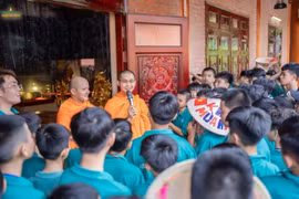 Chùa Ba Vàng thông báo tạm hoãn khóa tu mùa hè