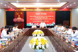 Đoàn kiểm tra của Bộ Chính trị làm việc với Ban Thường vụ Tỉnh ủy Sơn La