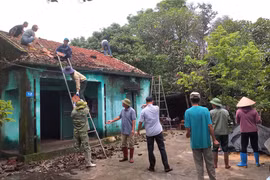 Đề xuất hỗ trợ nhà ở đối với hộ nghèo, hộ cận nghèo có nhà ở bị hư hỏng do bão, lũ, sạt lở đất