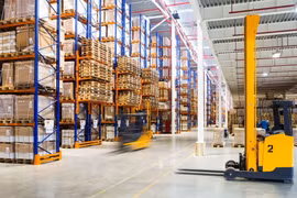 Đón đầu sự bùng nổ của thương mại điện tử bằng các dự án hạ tầng và kho bãi