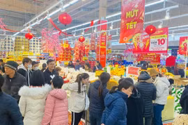 Mùng 4 Tết: Mặt hàng giá cả hàng hóa thiết yếu liệu đã hạ nhiệt?