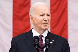 Tổng thống Biden cho phép Ukraine tấn công hạn chế vào Nga bằng vũ khí Mỹ?