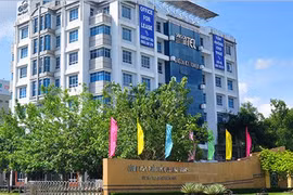 Saigontel (SGT) kinh doanh tụt dốc, bị xử phạt và truy thu thuế 745 triệu đồng