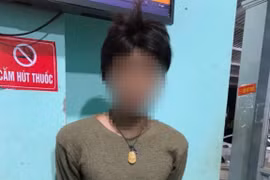 Kon Tum: Thiếu niên xông vào nhà người khác dùng dao uy hiếp chủ nhà, cướp tài sản