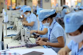 Sản xuất kinh doanh tại TP HCM đang dần hồi phục