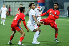 Việt Nam chật vật thắng Singapore tại bán kết lượt đi AFF Cup 2024