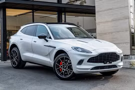 Aston Martin triệu hồi 10 xe DBX tại Việt Nam